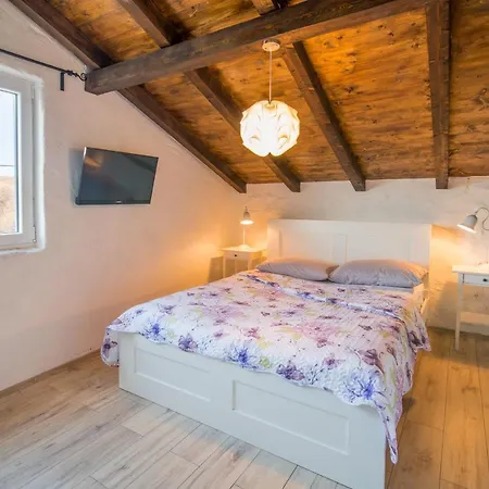 Luxury With A Swimming Pool Garica, Krk - 17469