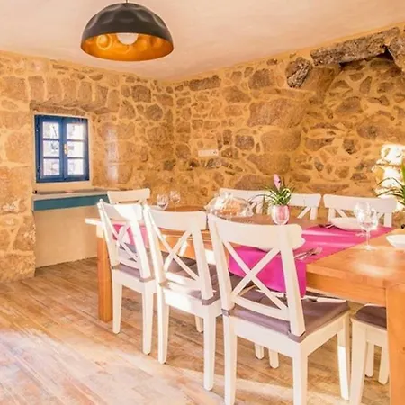 Luxury With A Swimming Pool Garica, Krk - 17469 Villa *