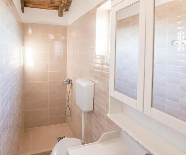 Luxury With A Swimming Pool Garica, Krk - 17469 * Risika