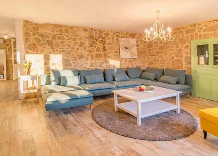 Vila Luxury With A Swimming Pool Garica, Krk - 17469 Risika